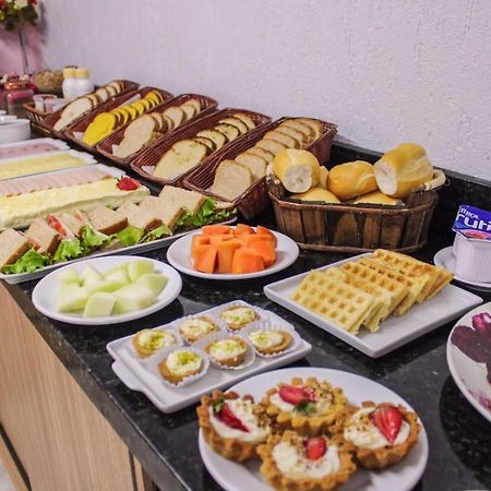 Cantinho Da Serra Bed and Breakfast Gramado Esterno foto