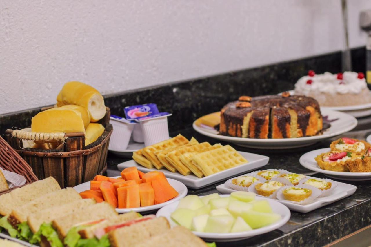 Cantinho Da Serra Bed and Breakfast Gramado Esterno foto