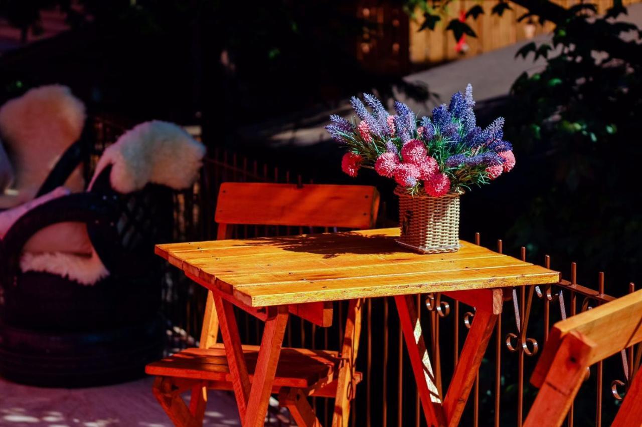 Cantinho Da Serra Bed and Breakfast Gramado Esterno foto