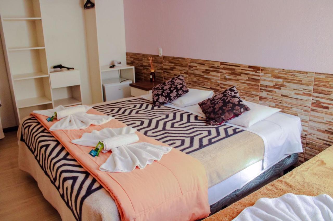 Cantinho Da Serra Bed and Breakfast Gramado Esterno foto